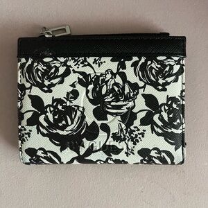 Guess flower wallet